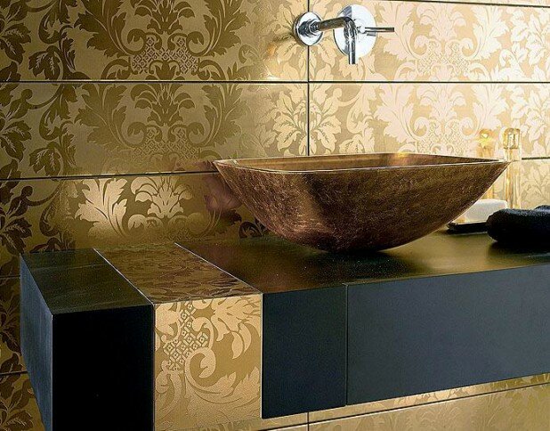 Золотая ванная комната