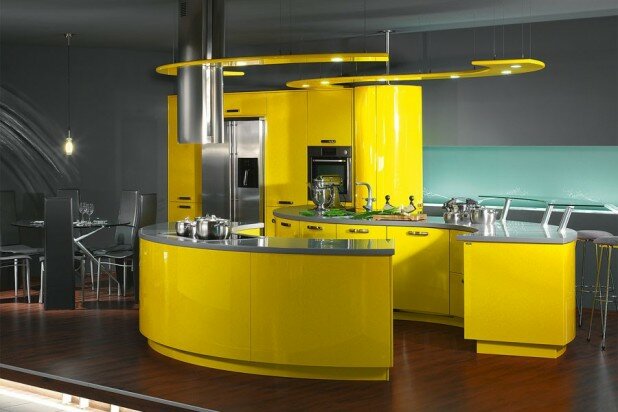 желтый интерьер кухни-7